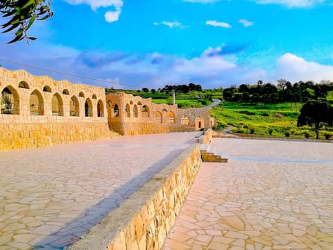 Boustan Village — photograph 6