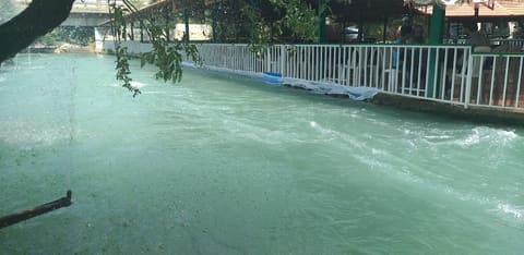 Lebanon rafting — photograph 3