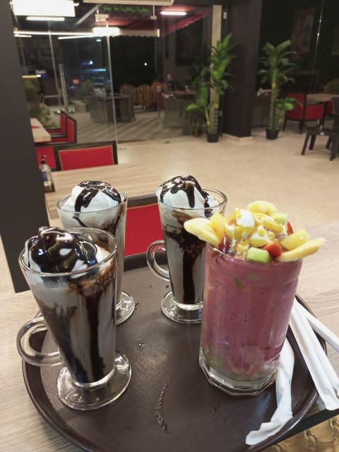 Lava Cafe — photograph 6