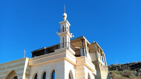 Aisha Umm AlMumineen Mosque — photograph 6