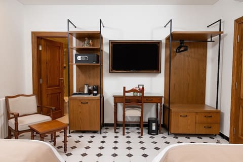 Auberge wehbe — photograph 2