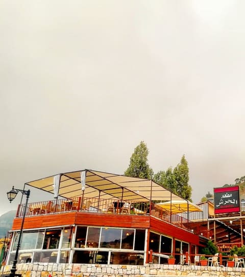 Resto Heresh — photograph 3