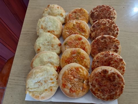 Pizza Roll jezzine — photograph 2