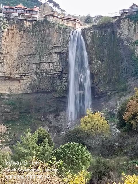 Wadi Jezzine — photograph 2
