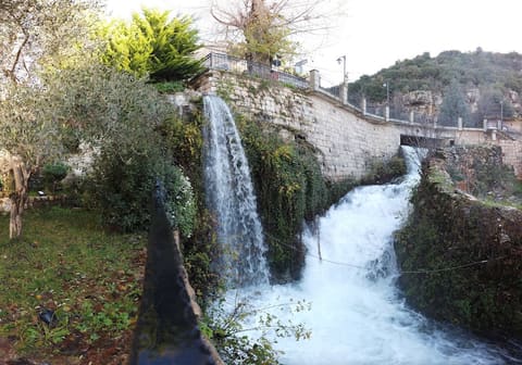 Jezzine Water Source — photograph 2