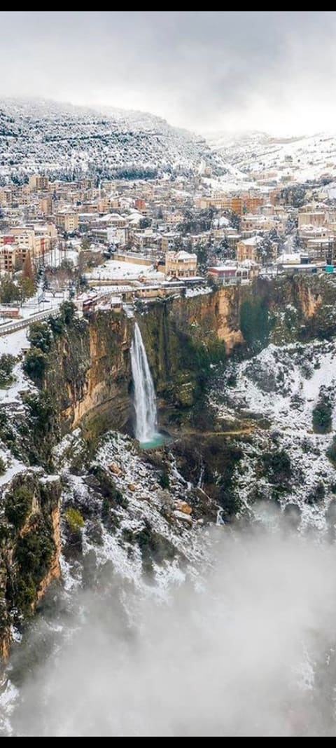 Jezzine Waterfall — photograph 4