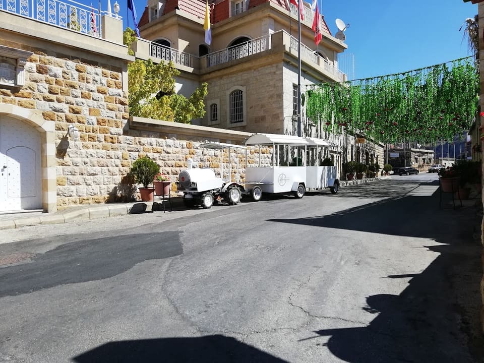 Bkassine