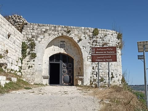 Tebnin Castle — photograph 4