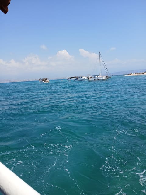 Island trips — photograph 2