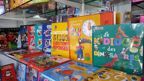 Nadine - Stationery Store — photograph 3