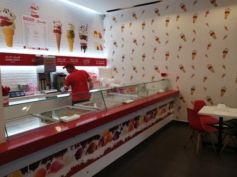 Bachir Ice Cream — photograph 3