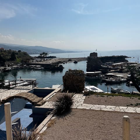 Jbeil Marina — photograph 2