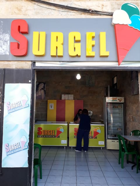 Surgel Hasroun — photograph 3