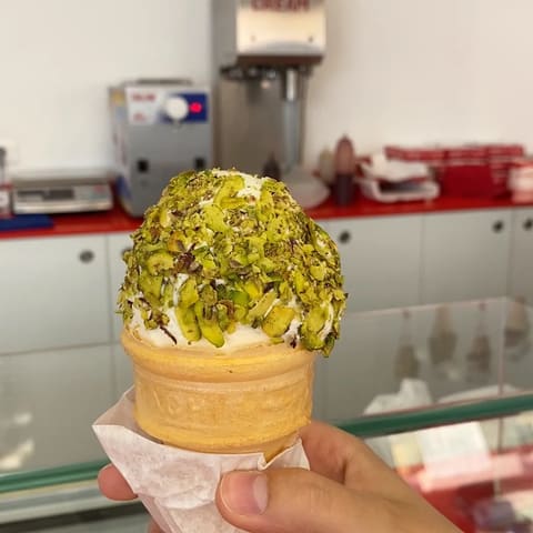 Bachir ice cream — photograph 2