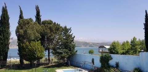 Relais Du Lac — photograph 6