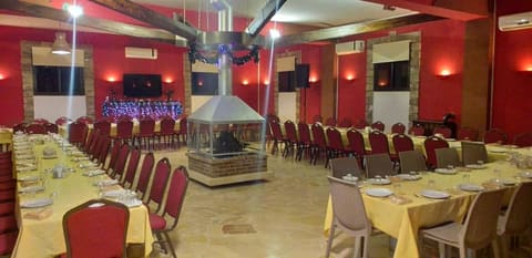 Wadi Al bouhayra Restaurant — photograph 3