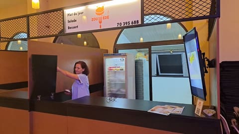 Jrane Food Court — photograph 5