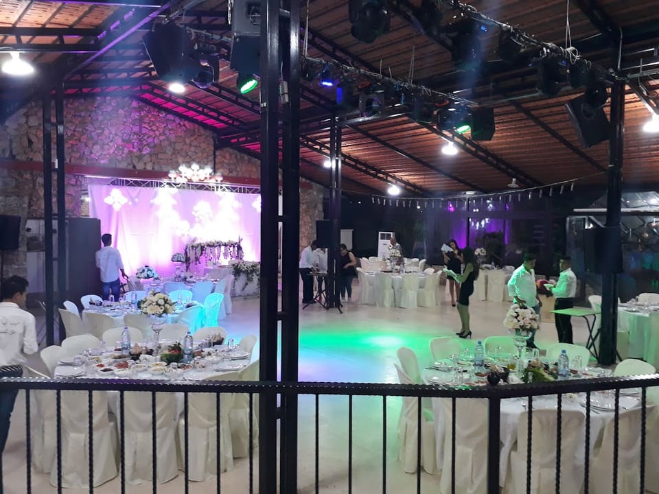 Al Yatoun Restaurant