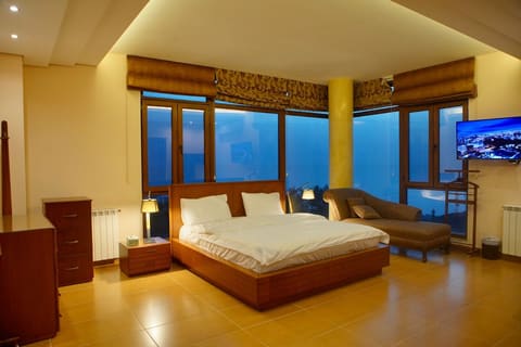 Jasmine Villa — photograph 2
