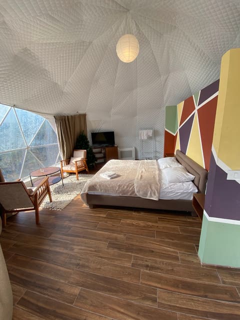 BjraneDomes — photograph 2