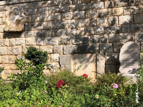 First Tomb of Saint Rafqa — photograph 3
