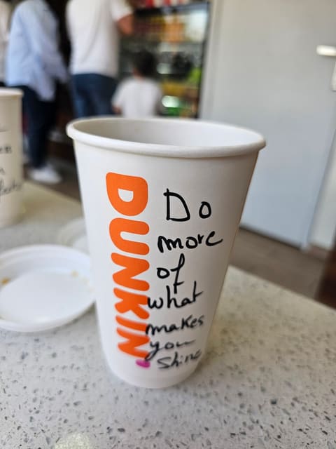 Dunkin' Donuts — photograph 4