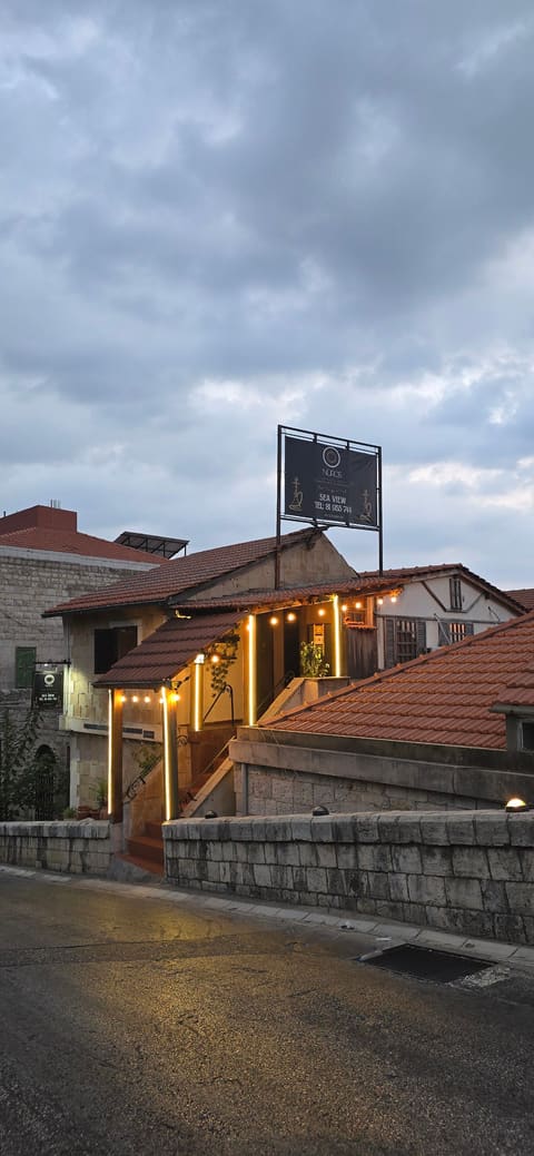 Nuros Pub — photograph 5