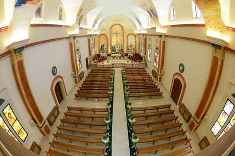 Notre Dame des Dons — photograph 5