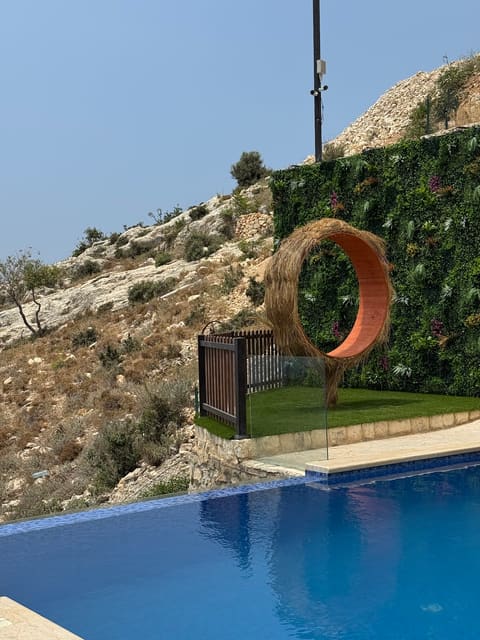 Pool and Cool — photograph 6