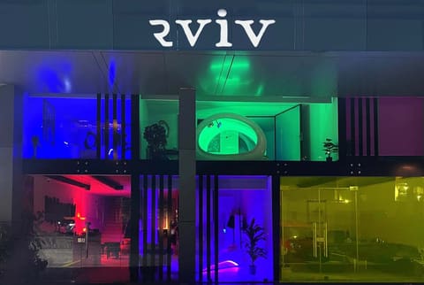 RVIV — photograph 2