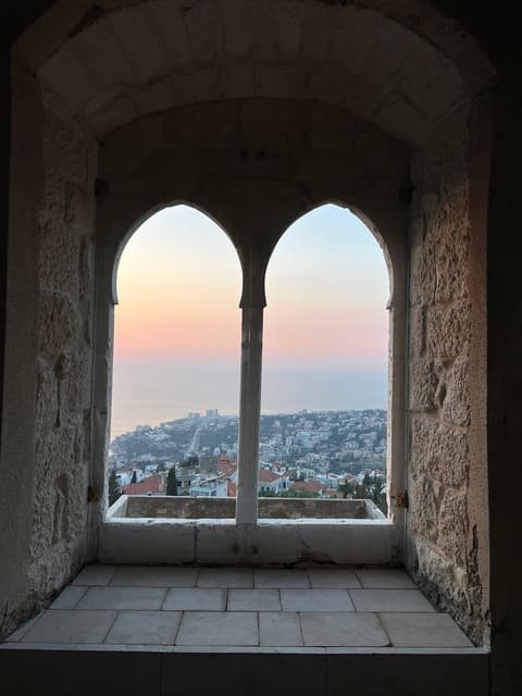 Palais du Mzar — photograph 2