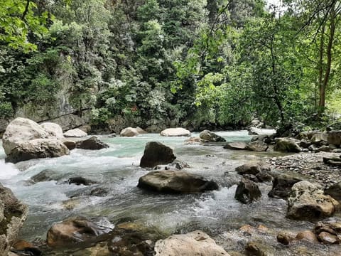 Yahchouch Hike — photograph 5