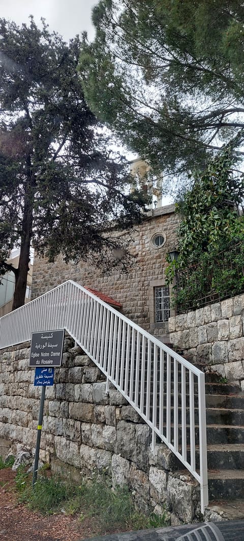 Our Lady of the Rosary — photograph 5
