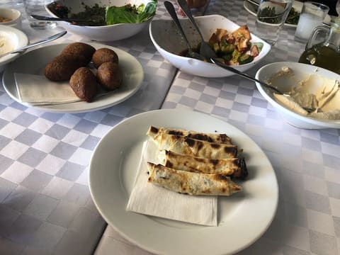 Kasr al Wadi - Restaurant — photograph 6