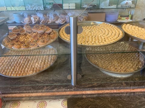 Patisserie Iyad Issam Al Aridi — photograph 4
