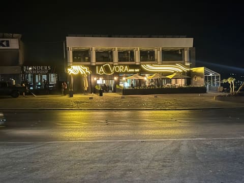 La Vora resto cafè — photograph 3