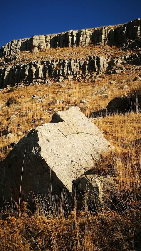 Falougha - Tarchich hiking trail — photograph 2