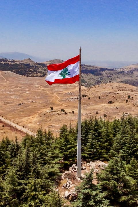 The First Lebanese Flag Podium — photograph 2