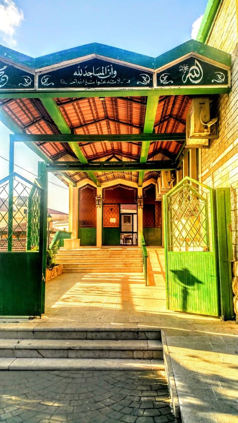 Hamana Mosque — photograph 3