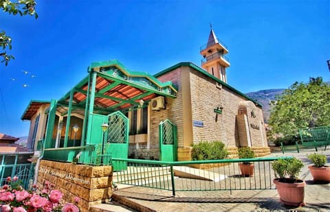Hamana Mosque — photograph 5