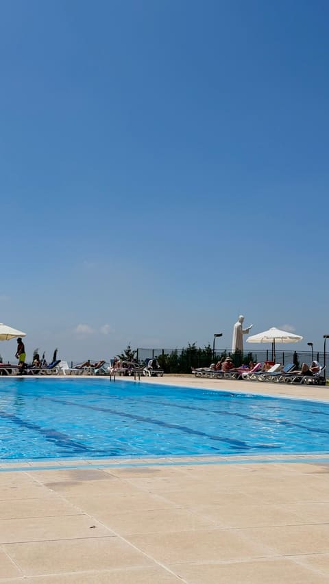 Le Bleu De Hammana — photograph 2