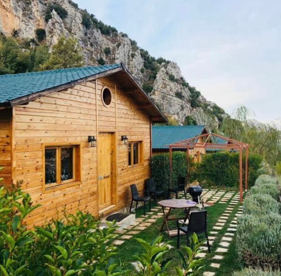 Maze chalet new falougha project