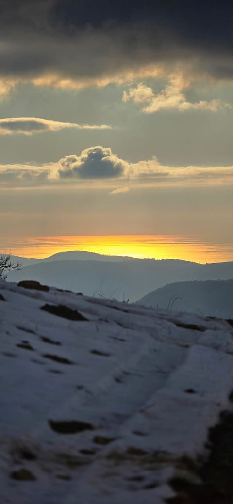 Mountain Summit Bmohray — photograph 3