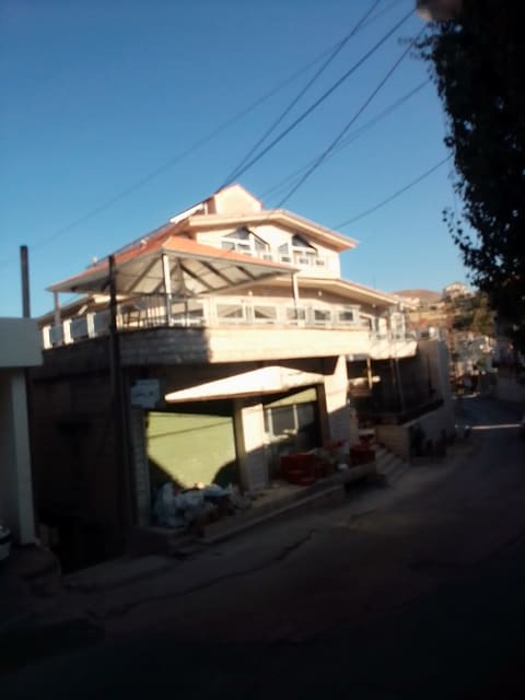 Azzouniye — photograph 5