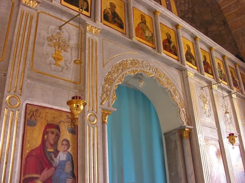 St. Georges - Church — photograph 5