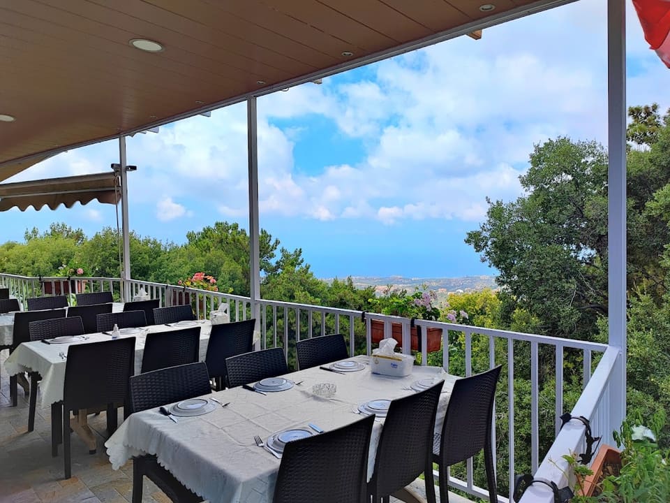 Mastabeh Restaurant