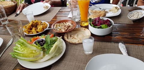 Al Hour Resto — photograph 2