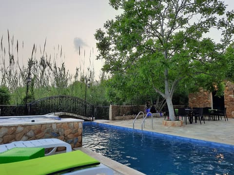 Atlantis Private Pool — photograph 3
