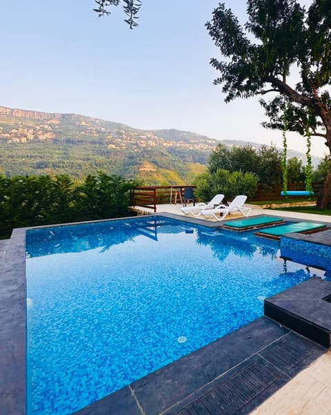 Hideaway private pool — photograph 2