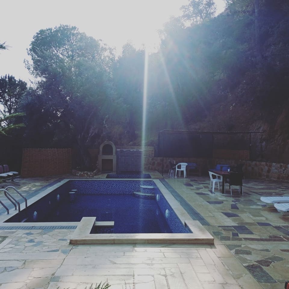 Heavens private pool and chalet